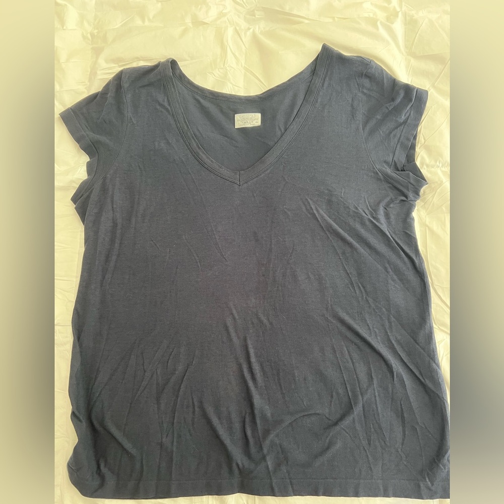 Athleta Women's Navy V-Neck Top
